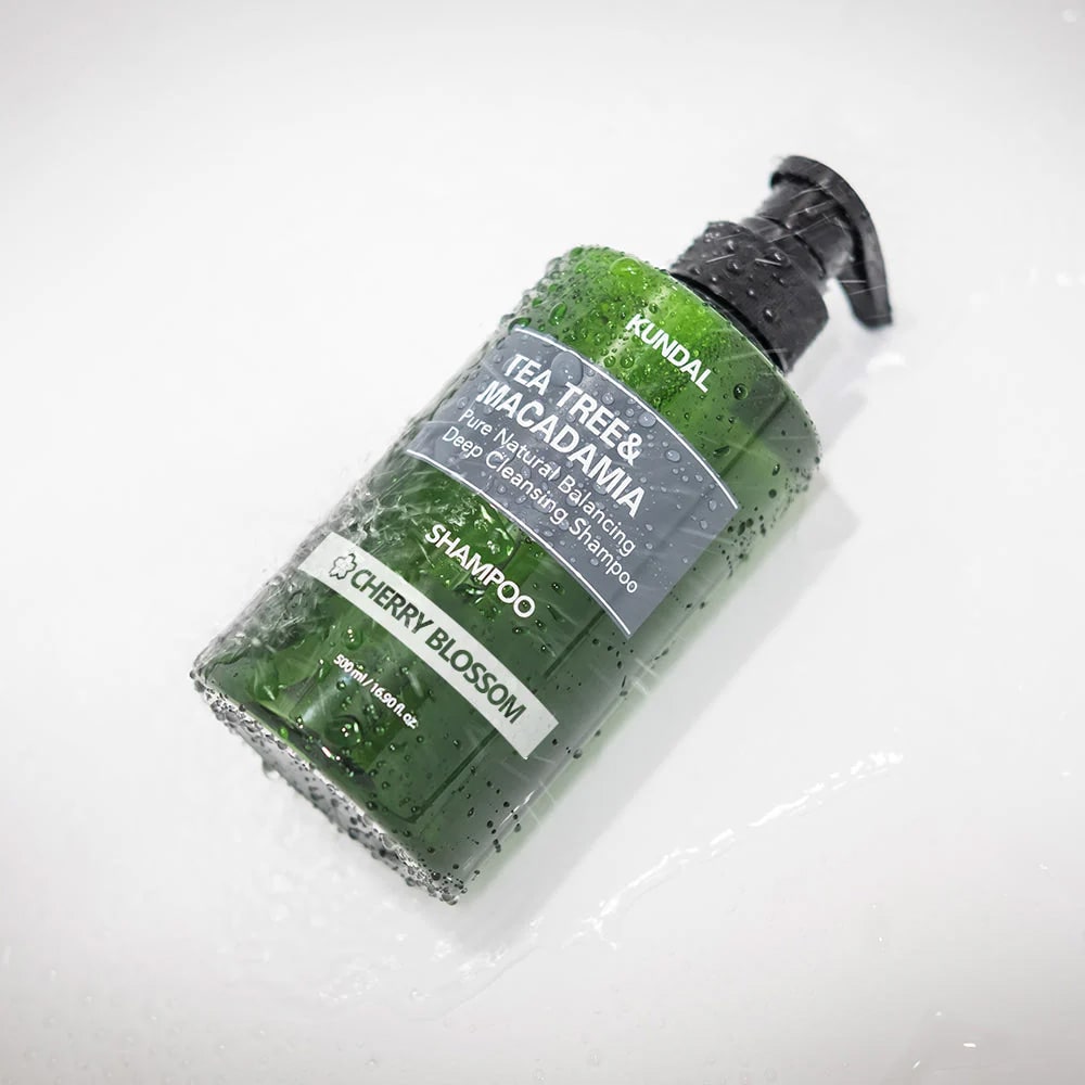 Kundal Tea Tree & Macadamia Deep Cleansing Shampoo Cherry Blossom