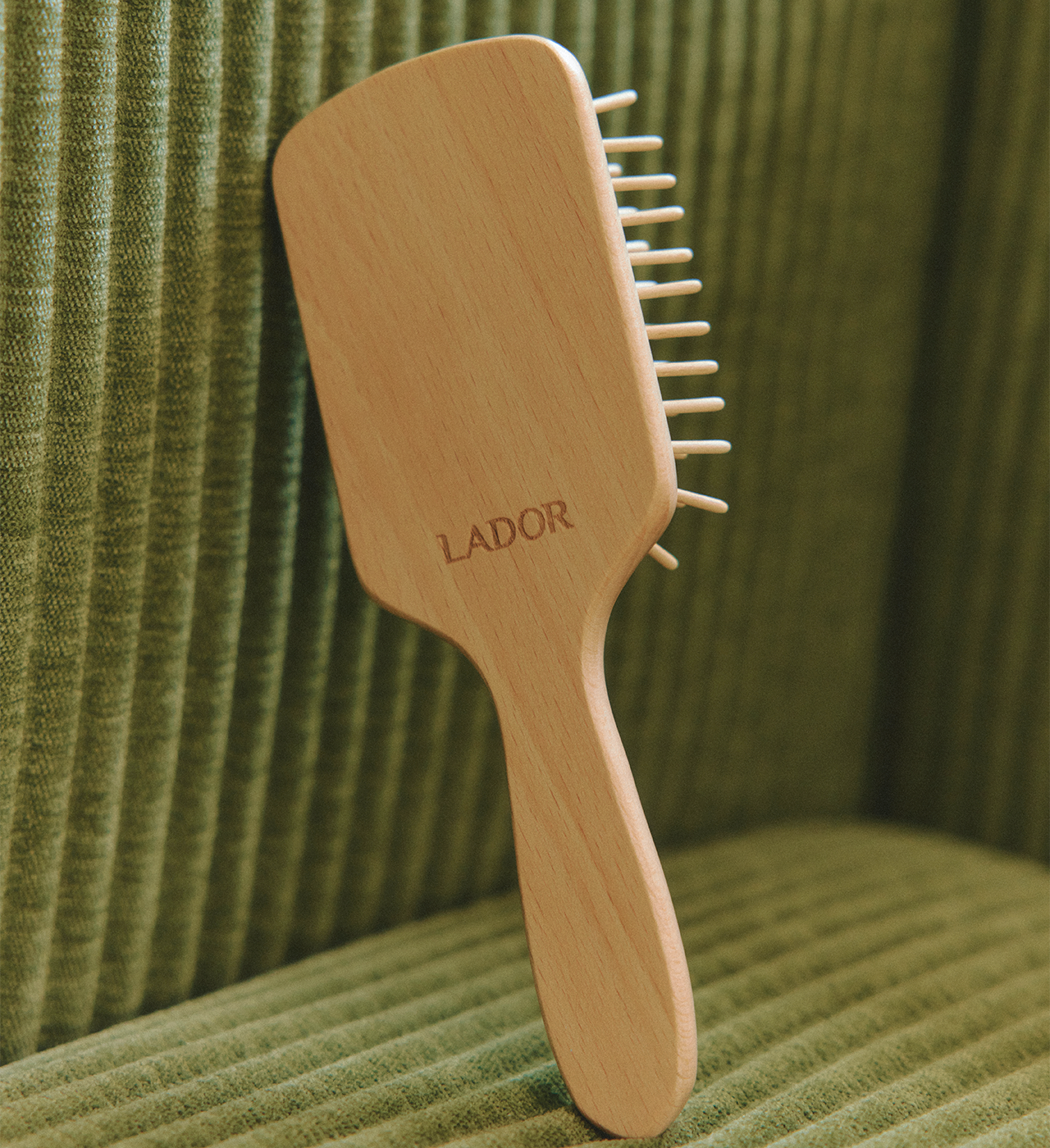 Lador Detangling Paddle Hair Brush