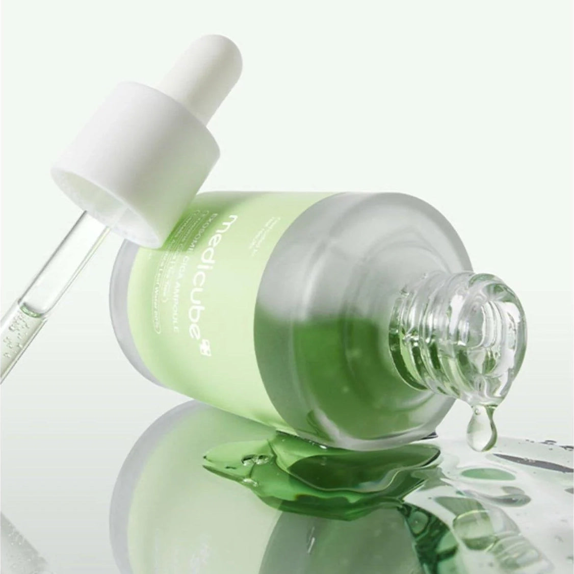Nomierinošs serums ar centellu Medicube Exosome Cica Serum