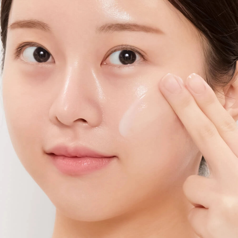 VT Cosmetics Cica Collagen Essence — ujędrniająca i regenerująca esencja