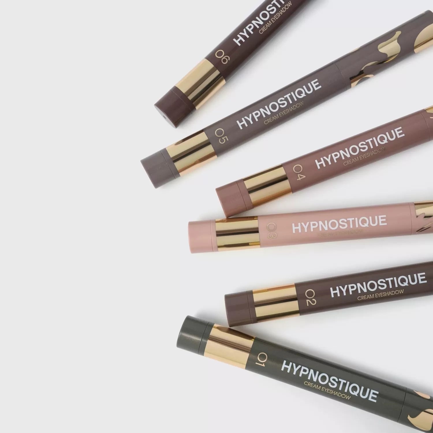 Kremowy cień do powiek w sztyfcie Vivienne Sabo Hypnostique Cream Eyeshadow Stick