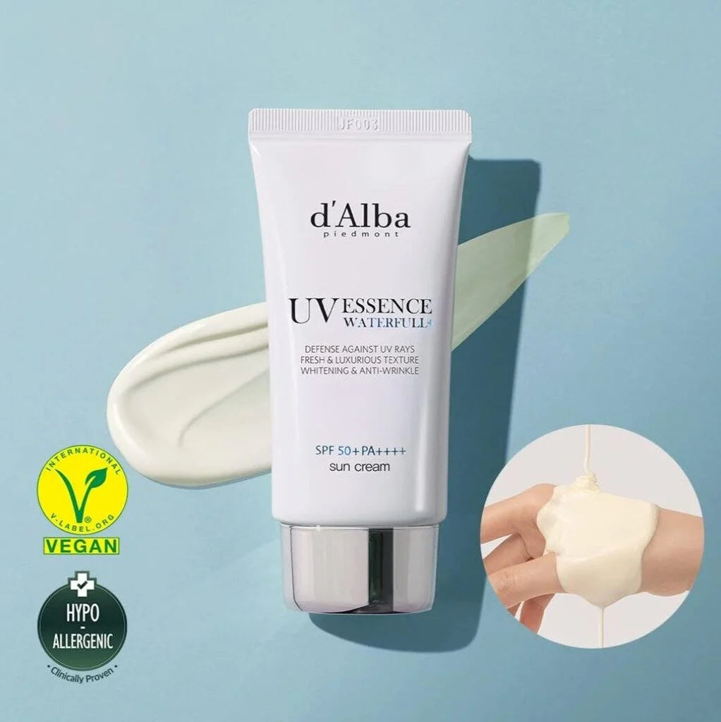 Mitrinošs saules aizsargkrēms sejai d'Alba Waterful Essence Sun cream