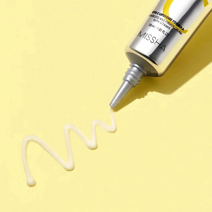 Maigi balinošs krēms ar sastāvā iekļautiem 8% C vitamīna Missha Vita C Plus Eraser Toning Cream
